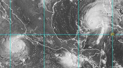 GOES -E/W EAST PACIFIC VISIBLE 14 SEP 04  13:45 UTC